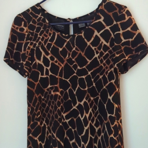 Liz Claiborne Petite Leopard Print Knee Length Dress Rayon Size 6P - Picture 2 of 6
